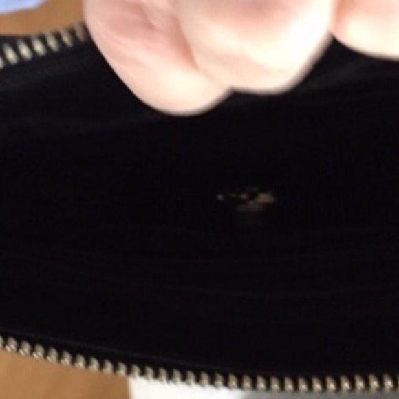 DKNY fabric embossed cross body to shoulder strap handbag good condition - Picture 3 of 4